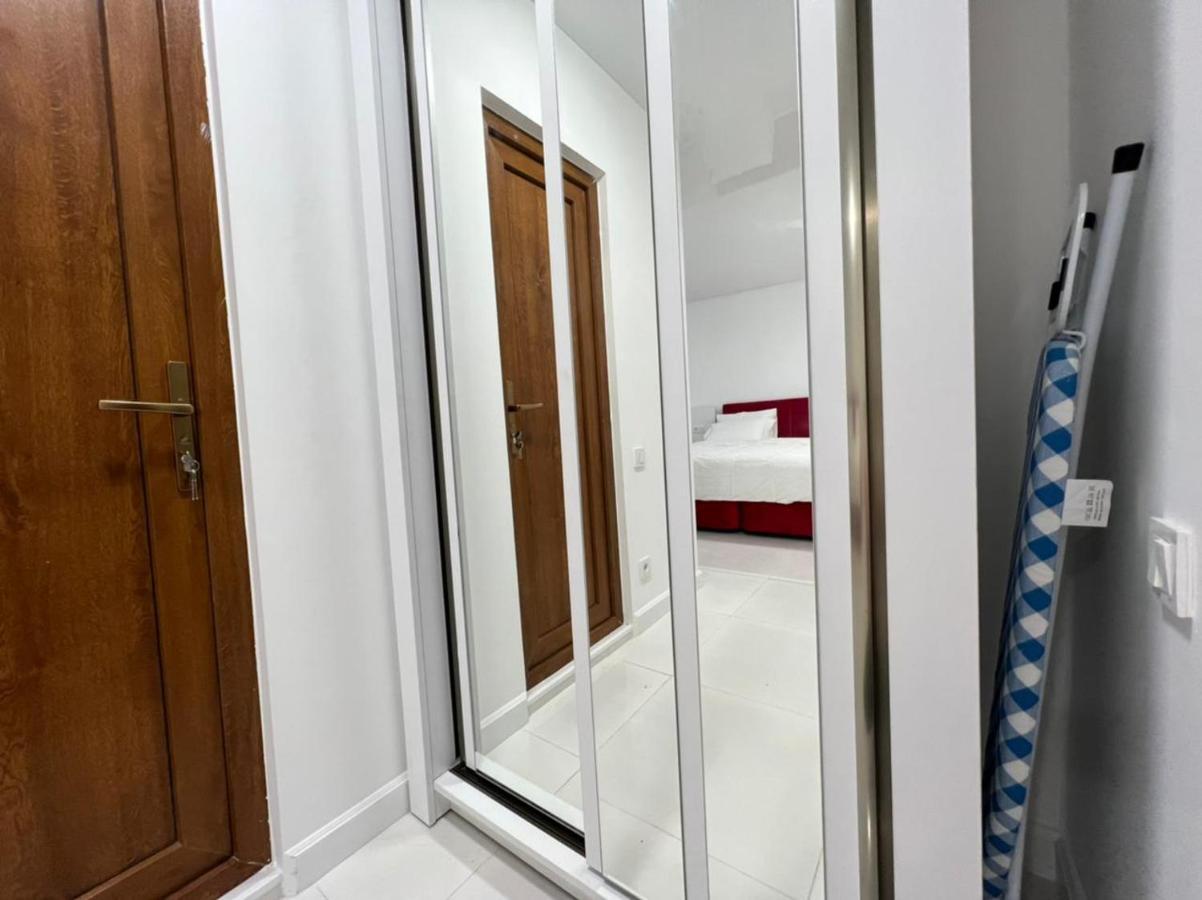 Pekini Street Apartment Tbilisi Ngoại thất bức ảnh